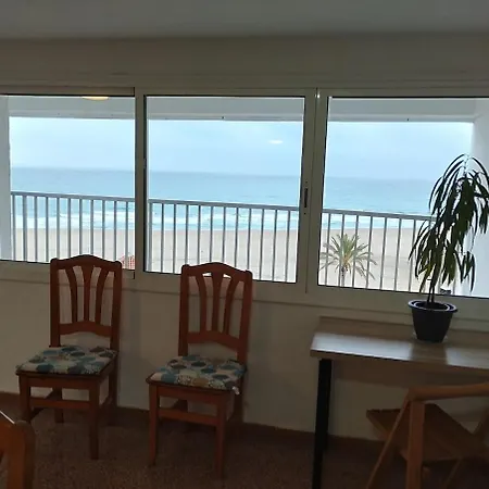 Con Vistas Al Mar! Comaruga Apartment *